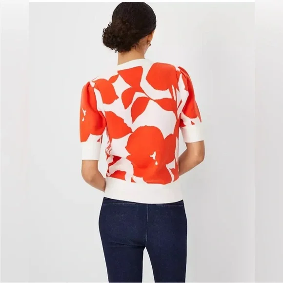 EUC Ann Taylor Floral Puff Sleeve Sweater Tee - Picture 3 of 7